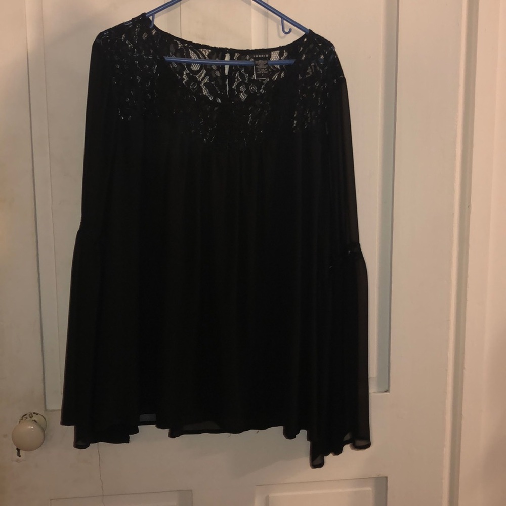 Size 2 Torrid Shirt